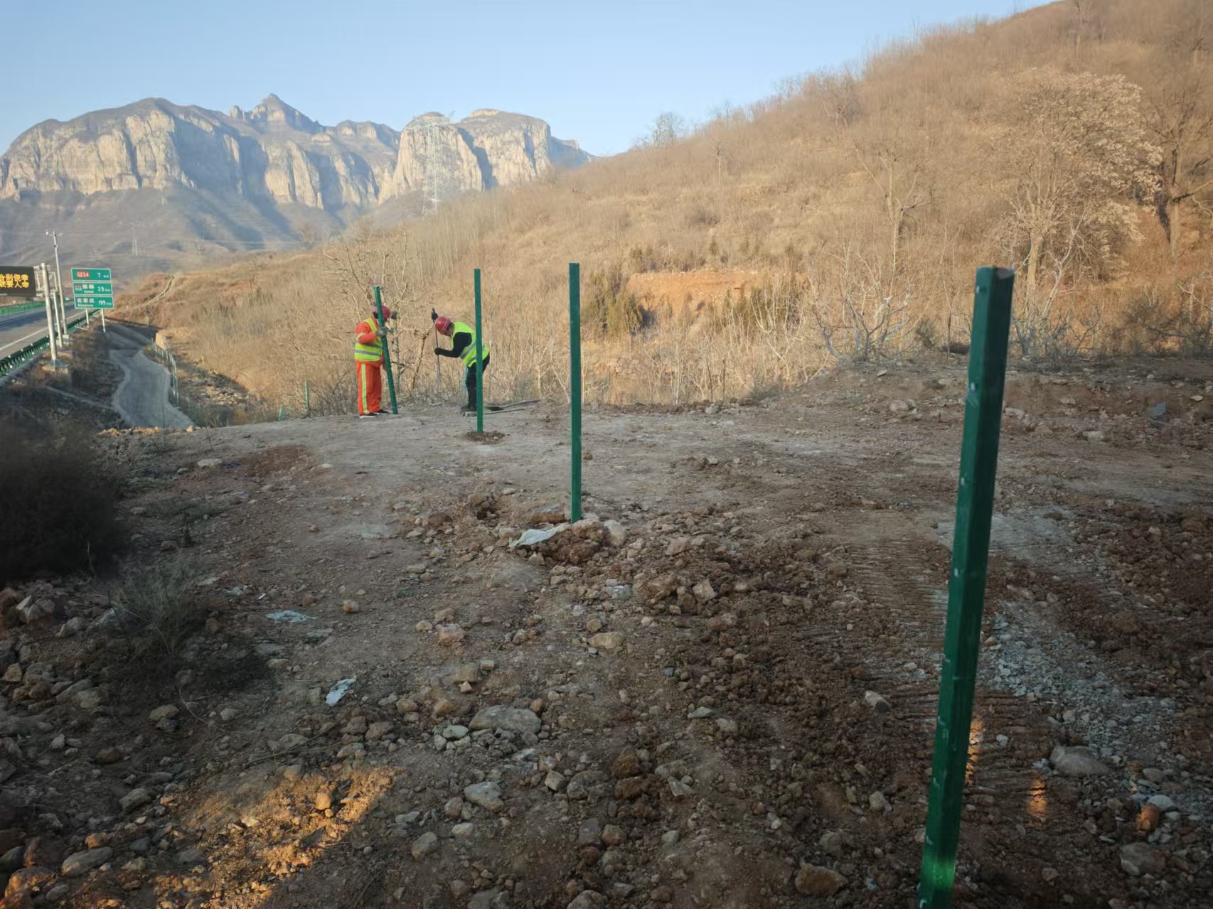 D:\桌面文件\a44484a8619af5f85f22808a455acef.jpg D:\桌面文件\a44484a8619af5f85f22808a455acef.jpg