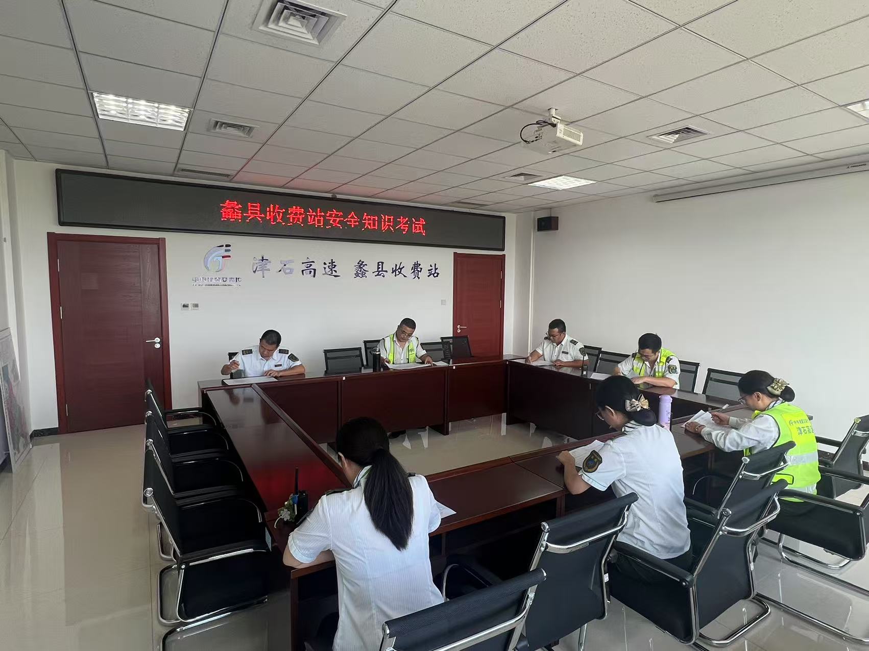 微信图片_20250805163929.jpg