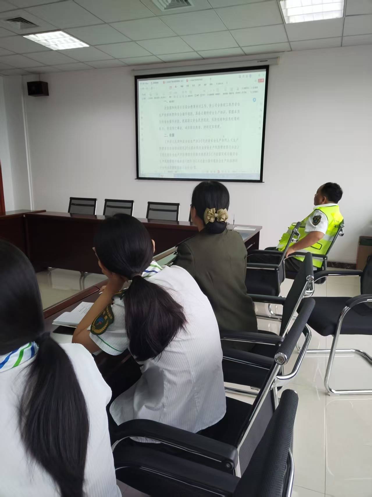 a5617456016def89b732fa538c60539.jpg a5617456016def89b732fa538c60539.jpg