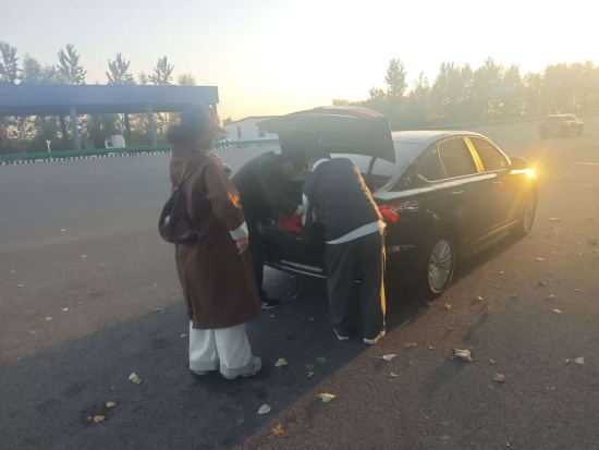 新闻图片.jpg 新闻图片.jpg