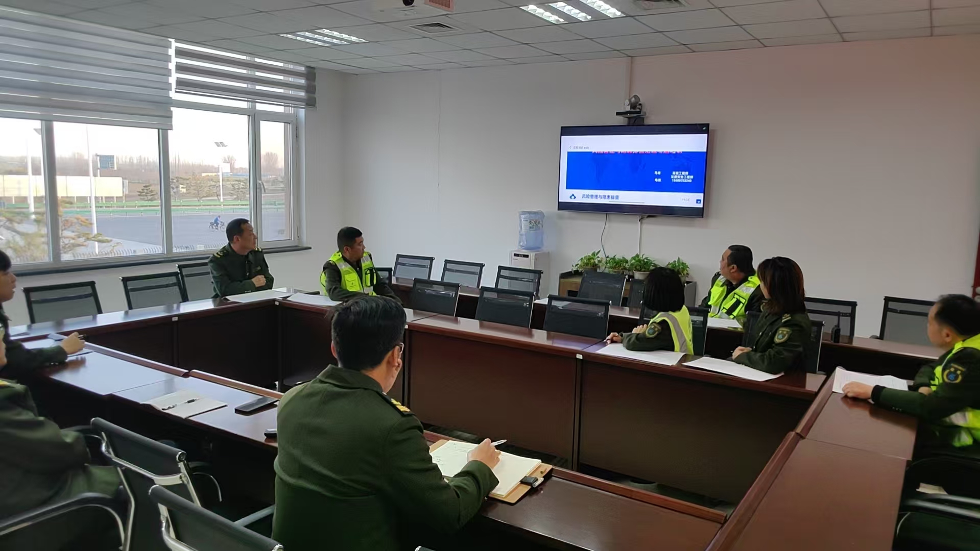 df5c84654b8059b84681b4bdefa57899.jpg df5c84654b8059b84681b4bdefa57899.jpg