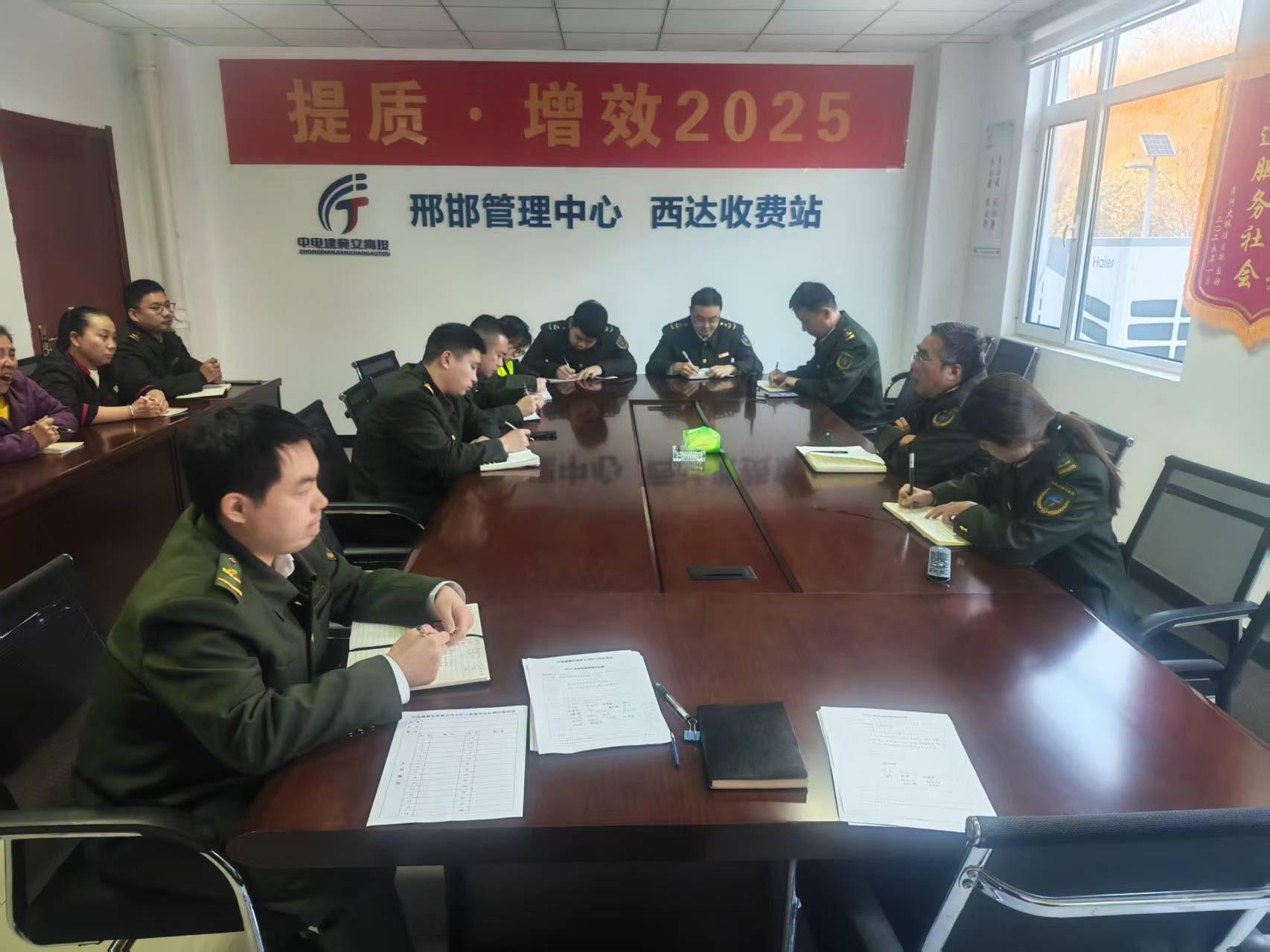 f0aaec56e13feab7021b933668f0d83f.jpg f0aaec56e13feab7021b933668f0d83f.jpg