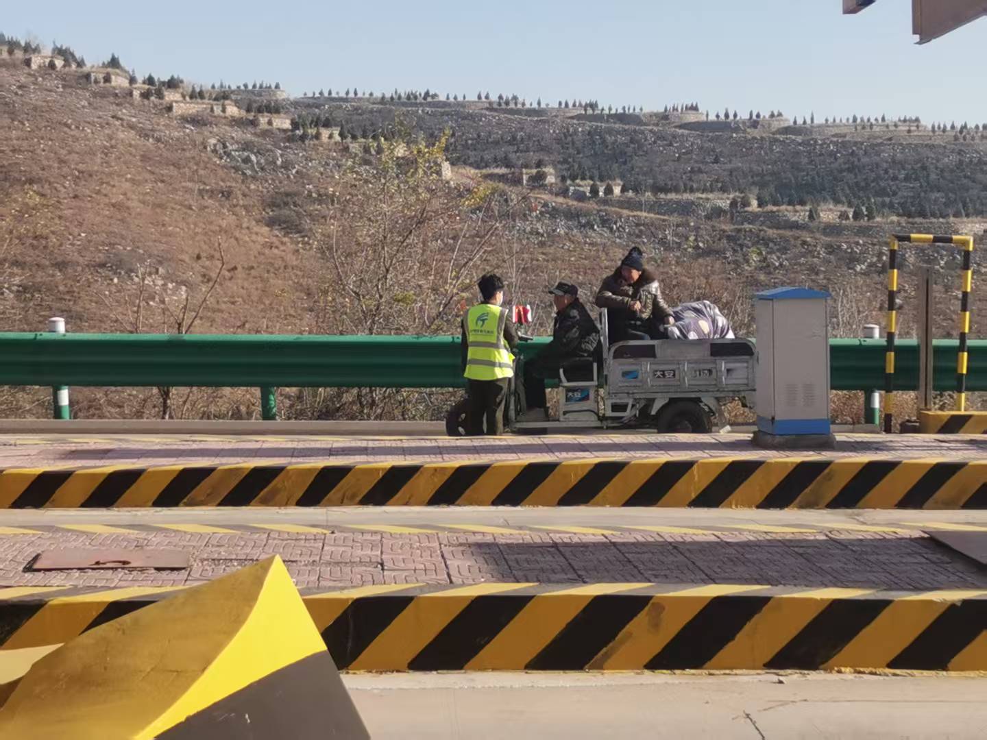 28bbcfa0440a370ffe998bc12adc1775.jpg 28bbcfa0440a370ffe998bc12adc1775.jpg